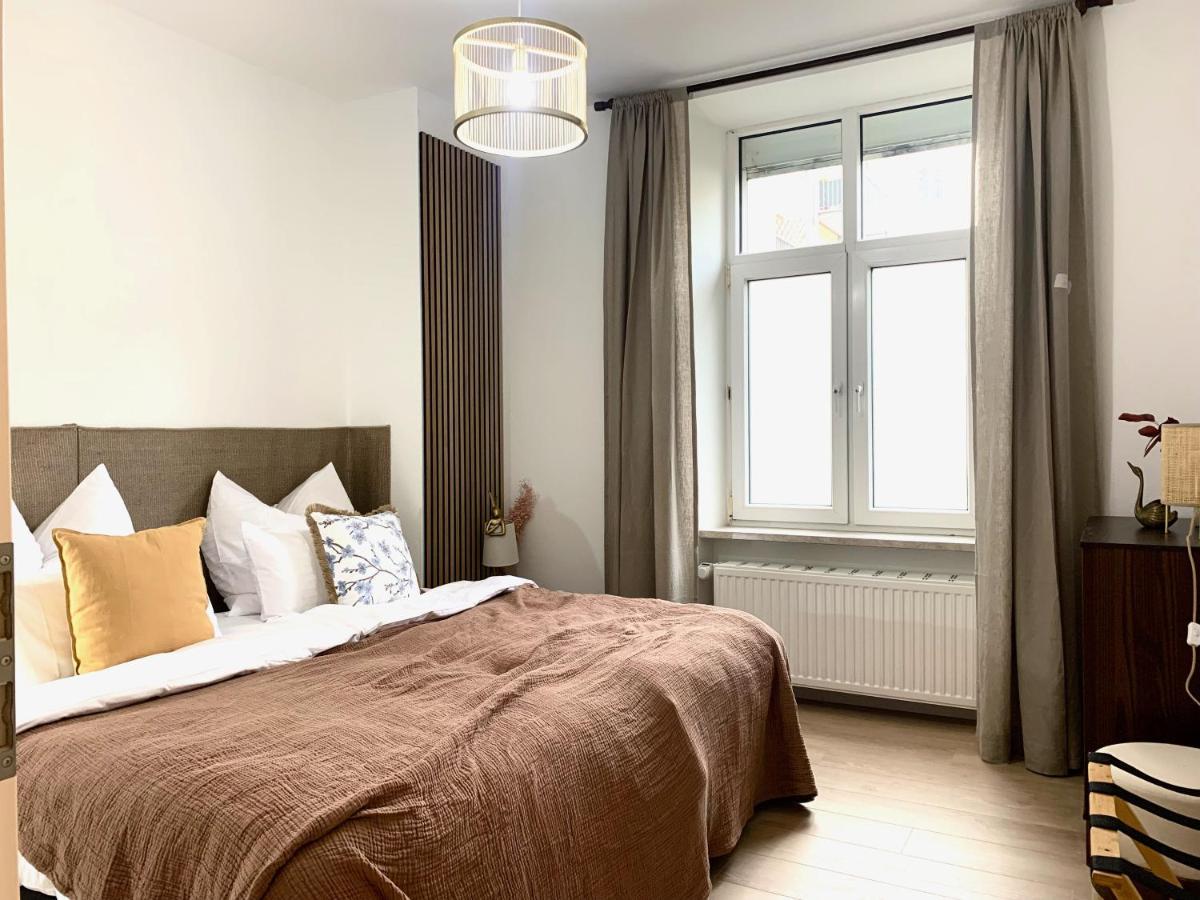 Cosy, Spacious, And Central Berlino Esterno foto